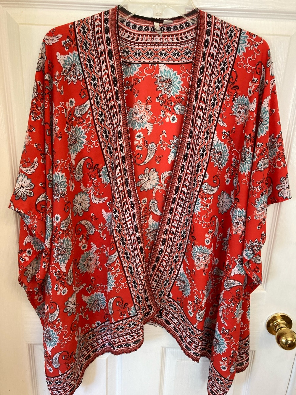 Red Floral Open-Front Kimono Wrap